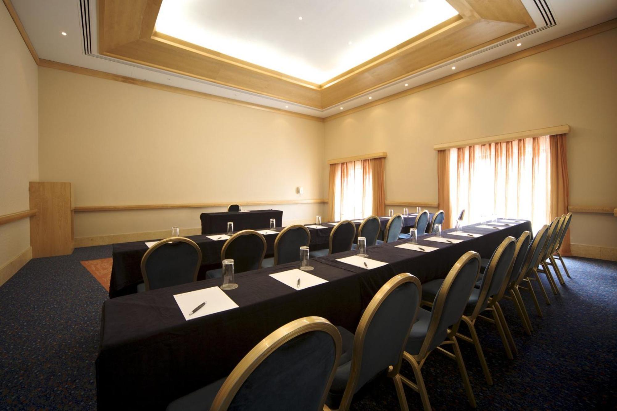 Voco Malta By Ihg San Ġiljan