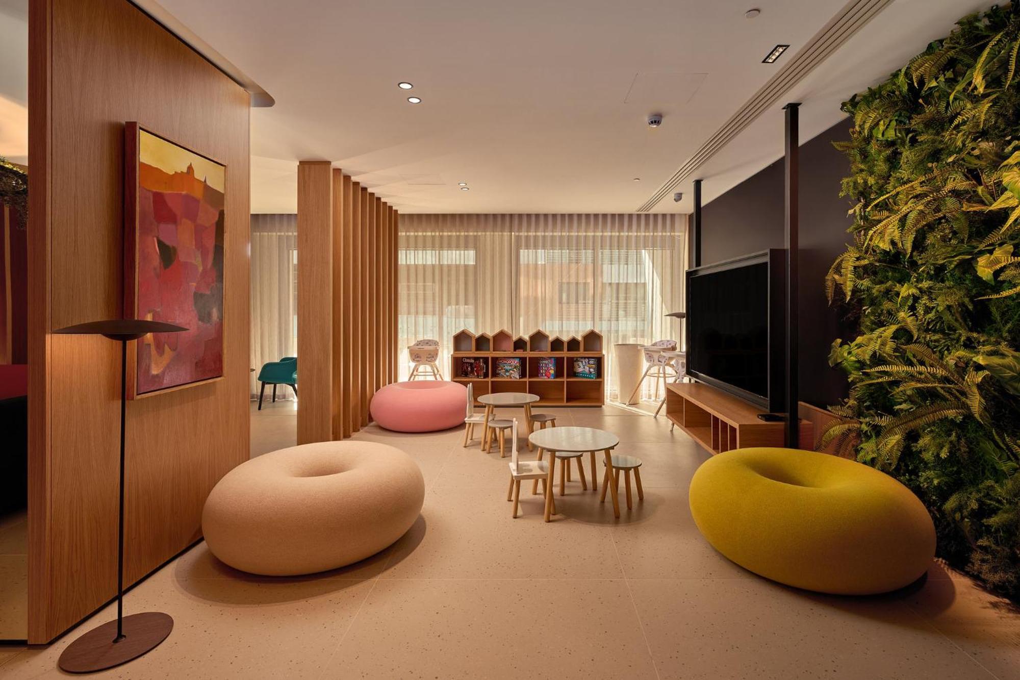 Hotel Voco Malta By Ihg 5*